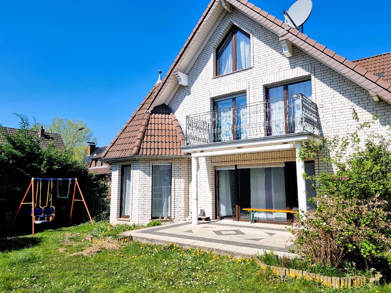 **Repräsentatives Wohnen und Arbeiten unter einem Dach**